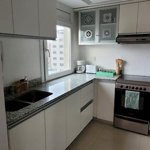 Departamento 2 Ambientes Zona Gueemes Con Cochera